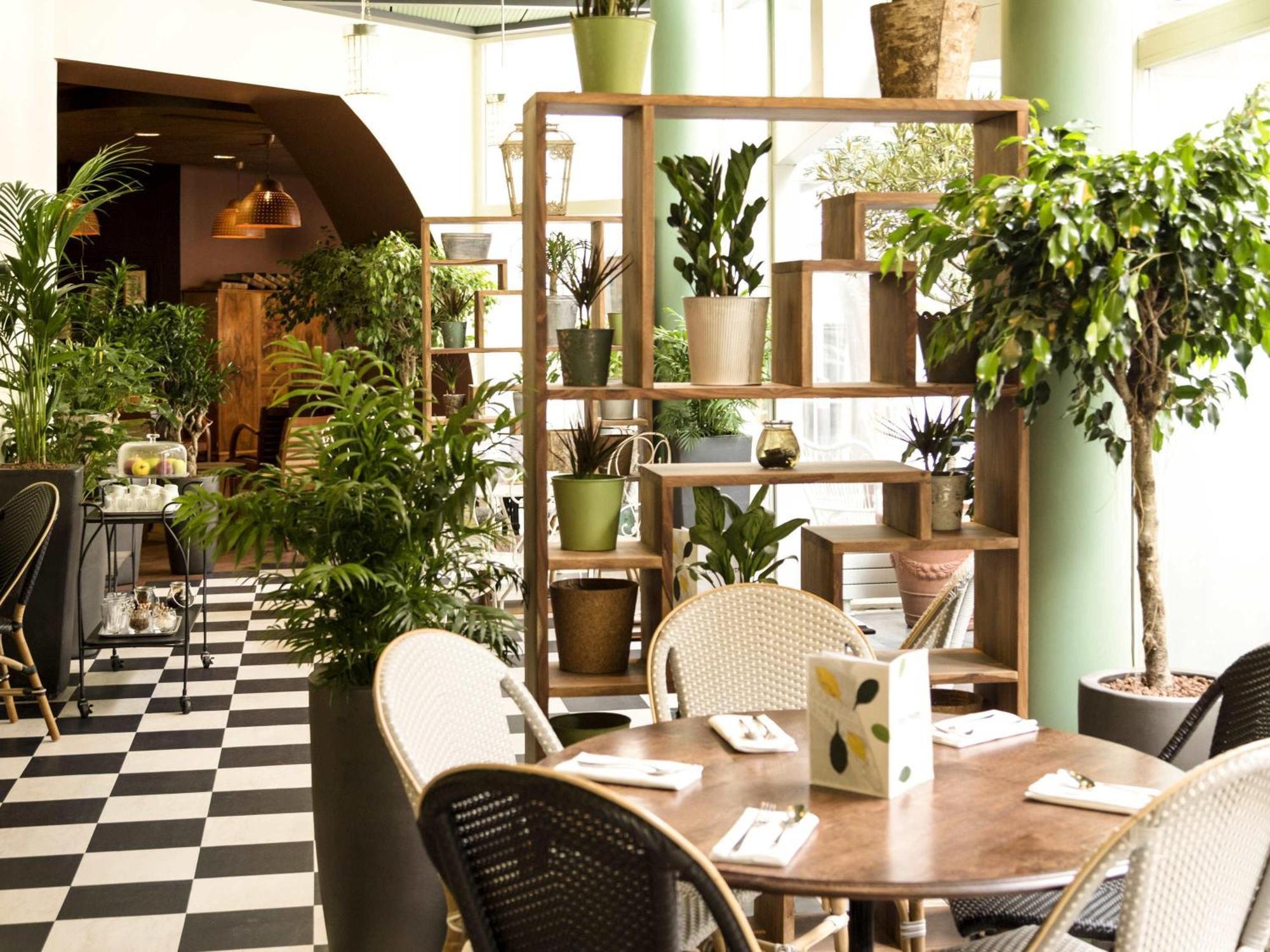 Ibis Tour Eiffel Cambronne 15eme Hotel Paris