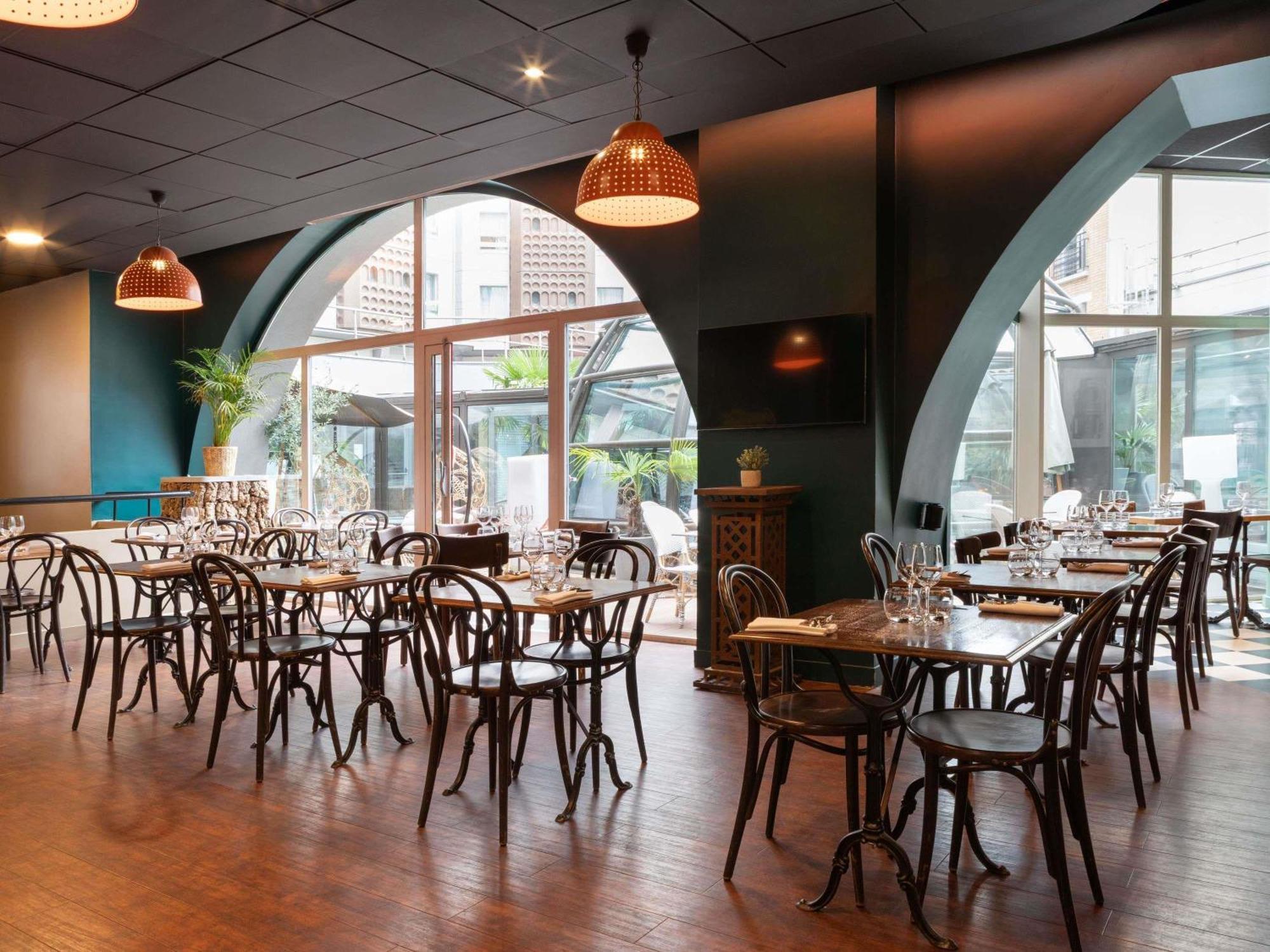 Ibis Tour Eiffel Cambronne 15eme