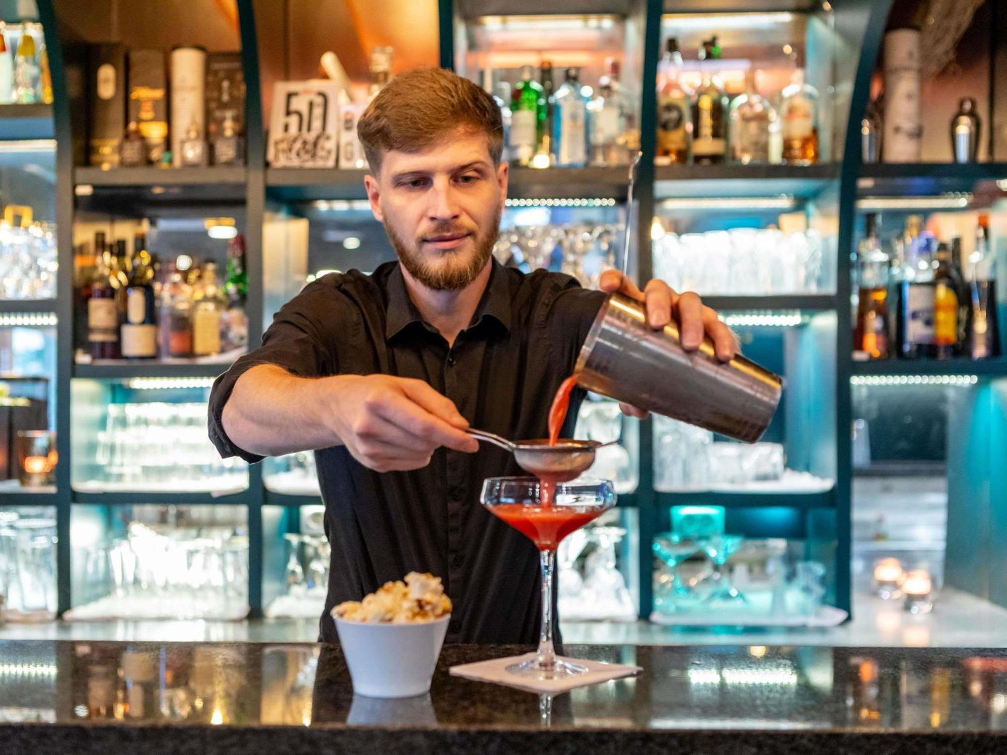 Ibis Tour Eiffel Cambronne 15eme 3*