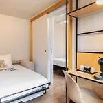 Ibis Tour Eiffel Cambronne 15eme Hotel 3*