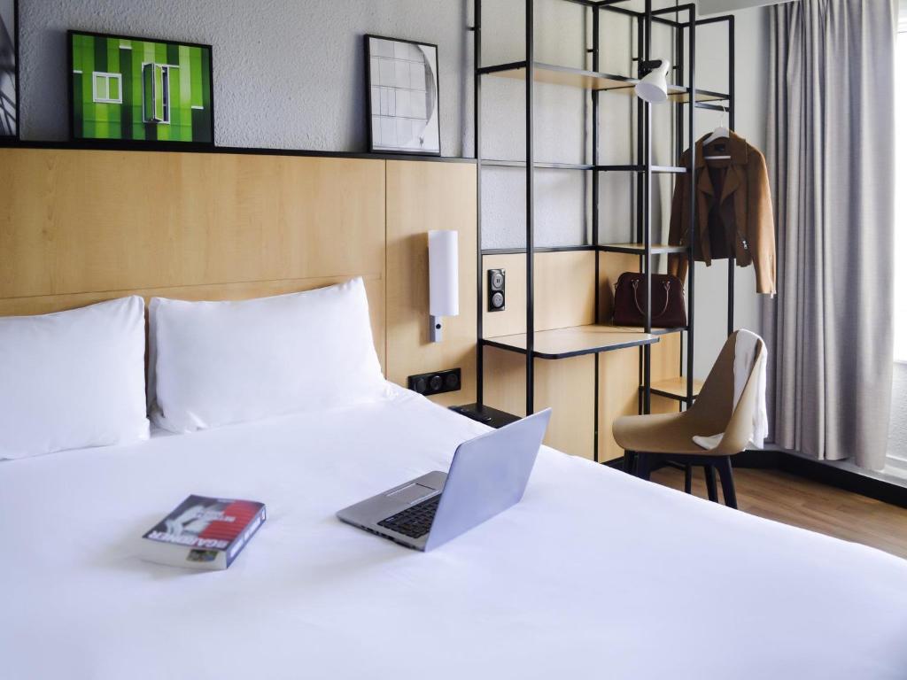 Ibis Tour Eiffel Cambronne 15ème Parigi