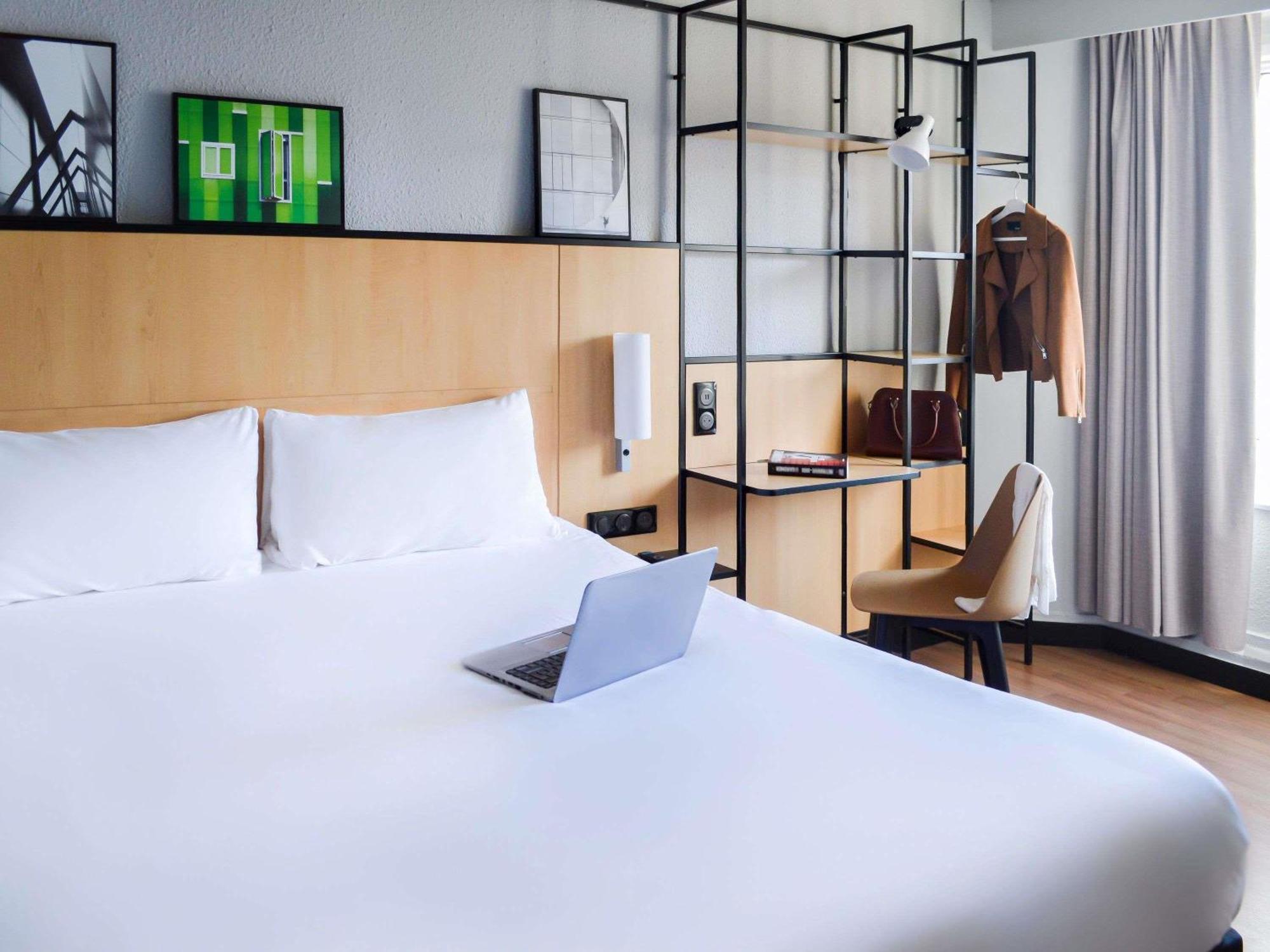Ibis Tour Eiffel Cambronne 15eme Hotel