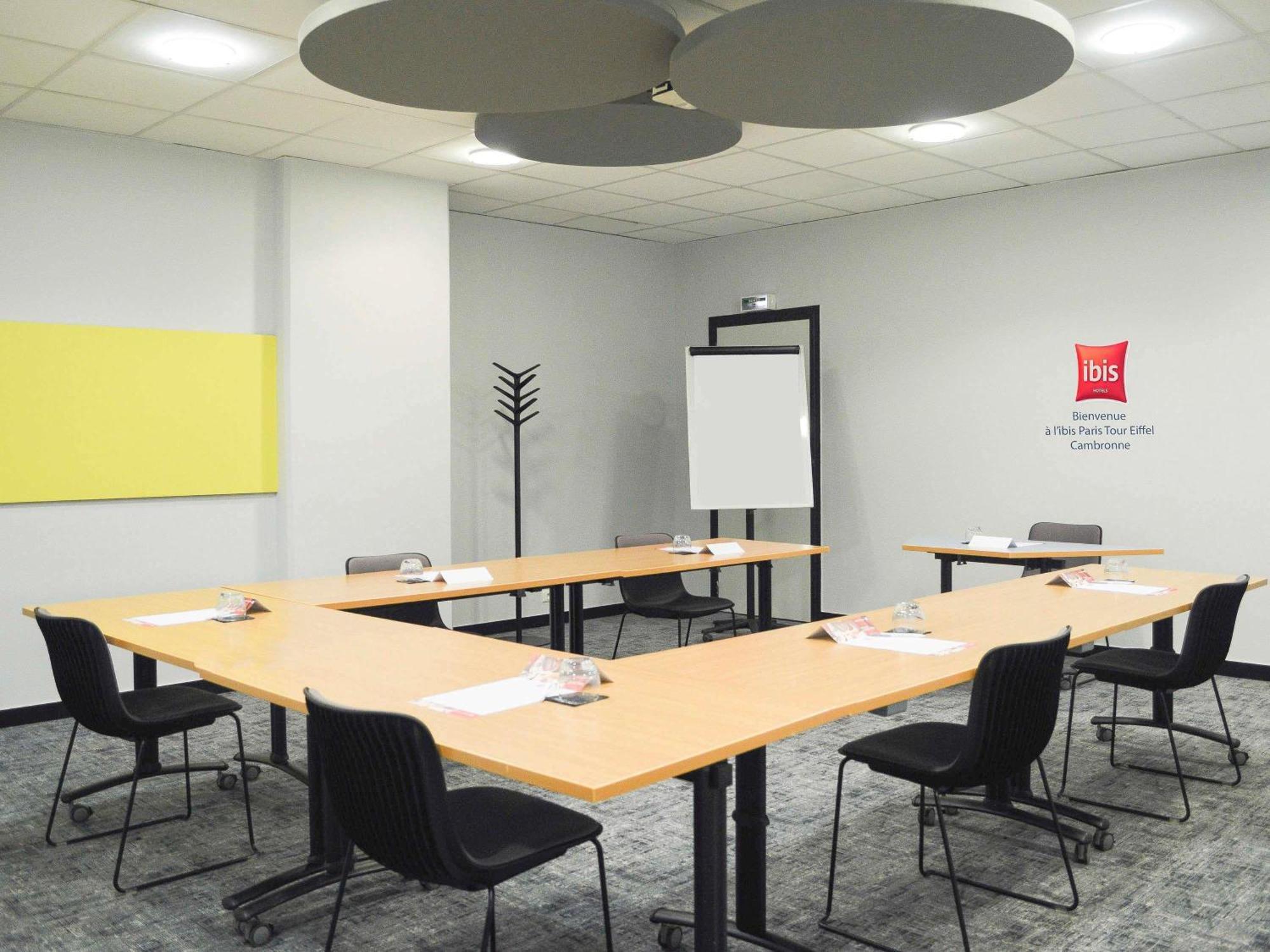 Hotel Ibis Tour Eiffel Cambronne 15ème